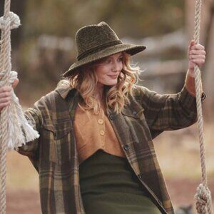 Four Buttons by San Diego Hat Co Tan Crochet Wide Brim Fedora w/Black Ribbon